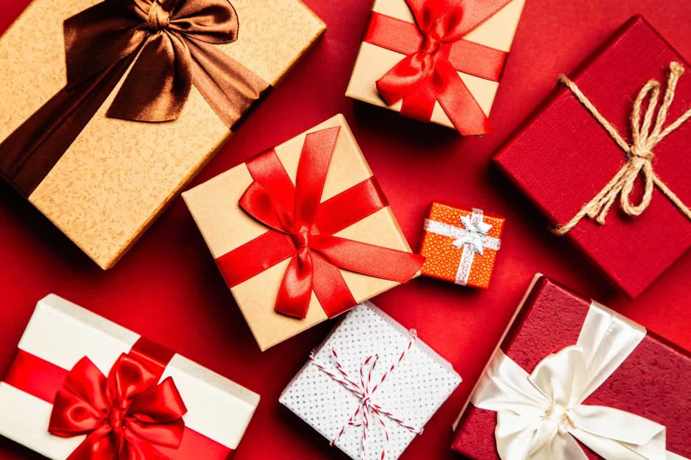 Crush Your Office Party with These Secret Santa Gift Ideas | Kudoboard Blog