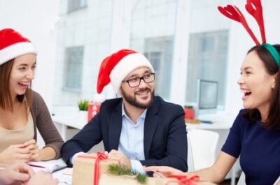 Employee recognition during the holidays